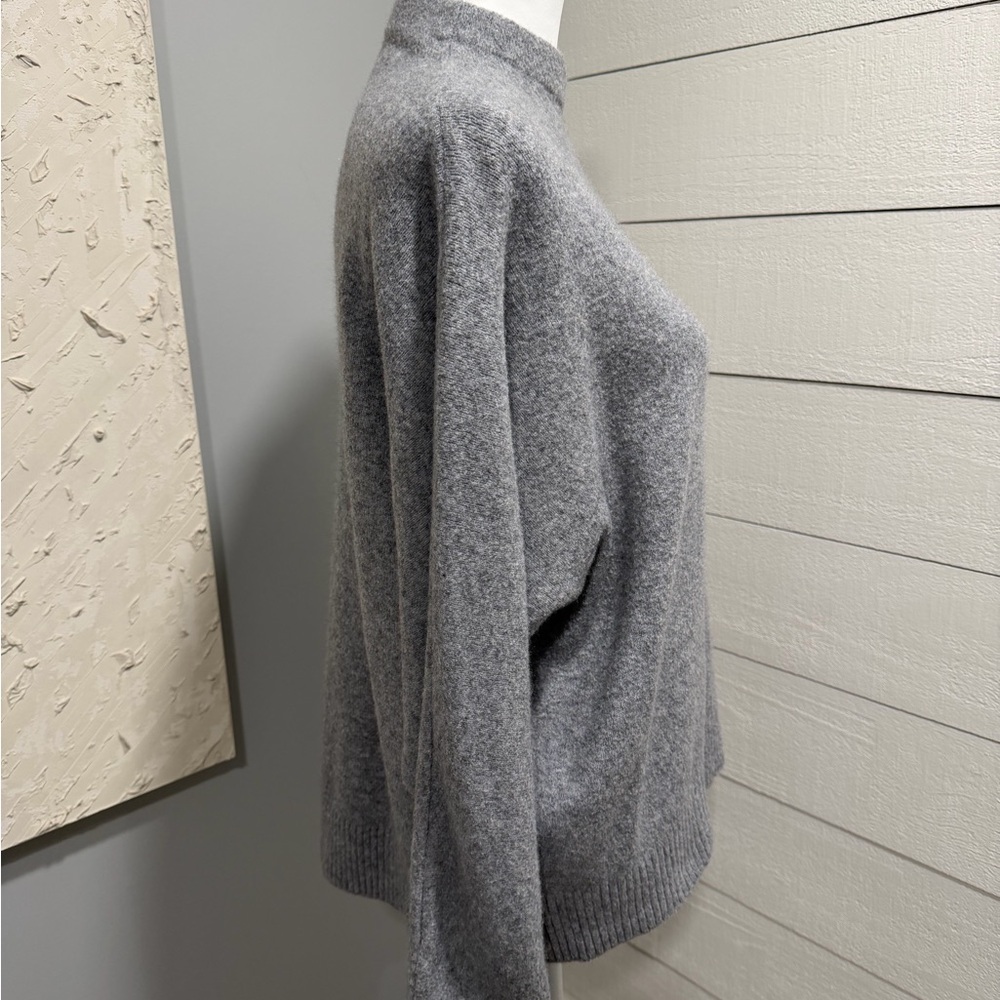 LOFT Heather Gray Turtleneck Sweater - Picture 5 of 6